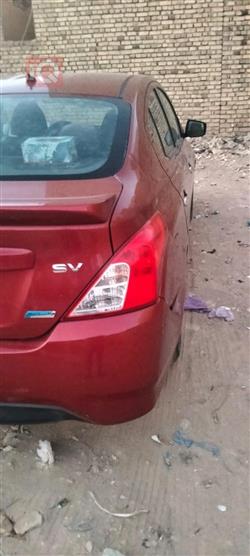 نيسان فيرسا